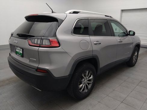 Used 2019 Jeep Cherokee Latitude Plus AWD/4WD image 9