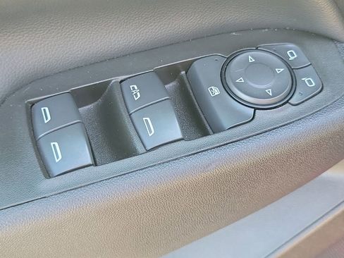 Certified 2023 Chevrolet Equinox LT FWD image 26