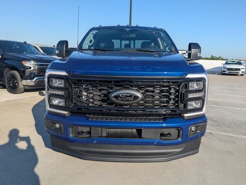 New 2026 Ford F250 Lariat w/ Black Appearance Package AWD/4WD image 3