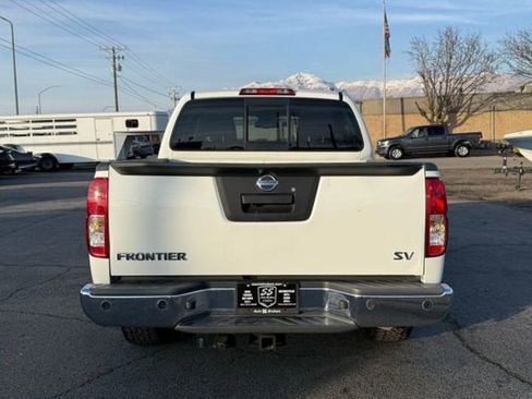 Used 2017 Nissan Frontier SV w/ SV Value Truck Package image 7
