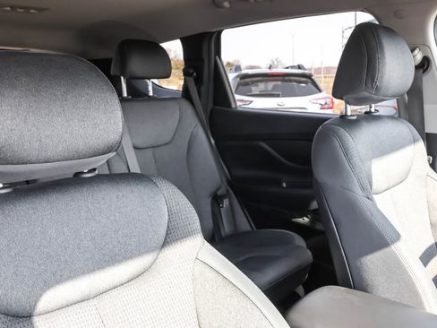 Used 2023 Hyundai Santa Fe SEL image 39