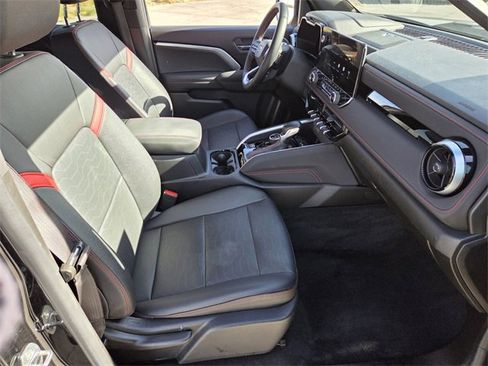 Certified 2023 Chevrolet Colorado Z71 w/ Z71 Convenience Package 2 image 15