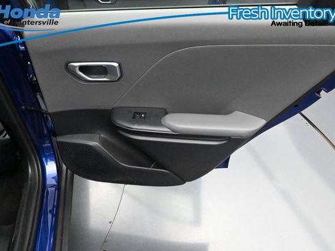 Used 2025 Kia K4 FWD image 16