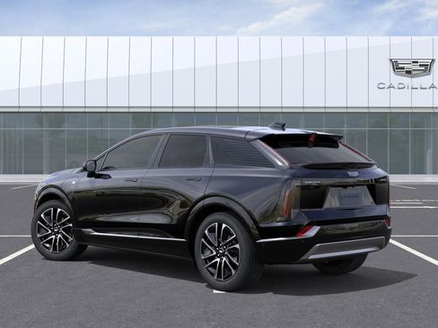 New 2026 Cadillac Optiq Sport 2 AWD/4WD image 3