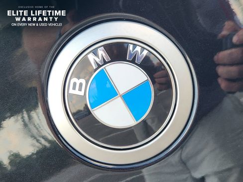 Used 2025 BMW X2 xDrive28i AWD/4WD image 6