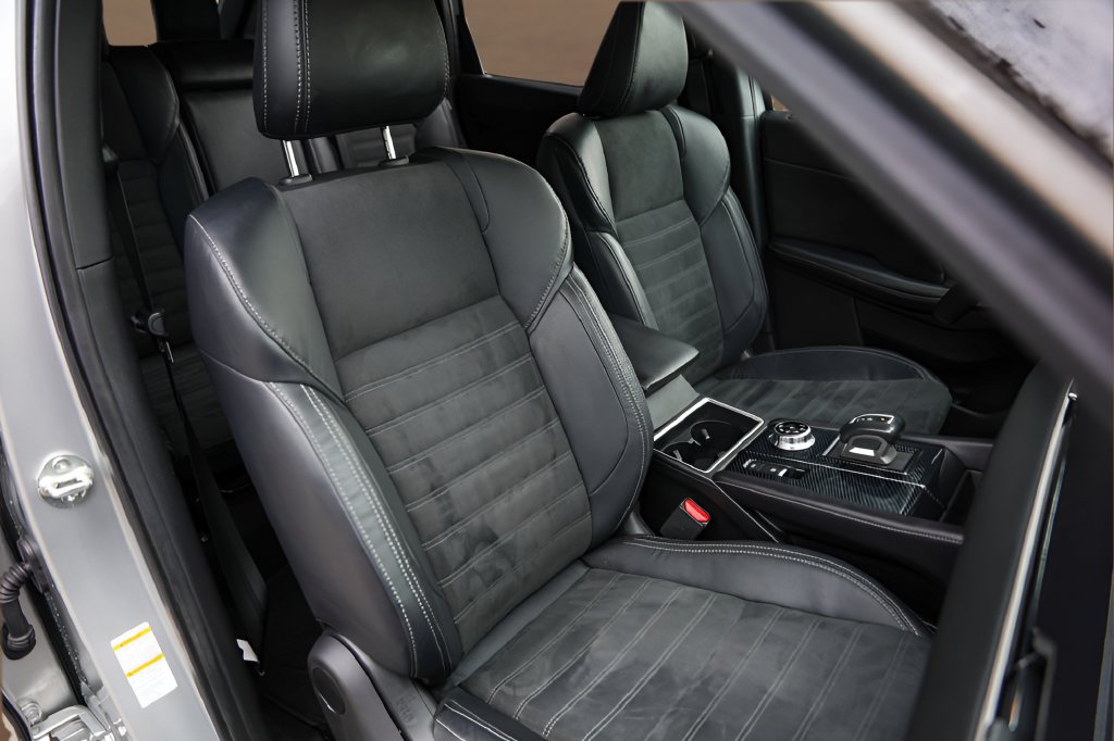 Used 2022 Mitsubishi Outlander SE AWD/4WD image 29