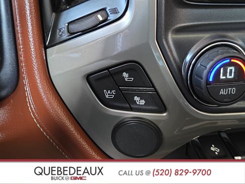 Used 2015 Chevrolet Silverado 1500 High Country w/ High Country Premium Package AWD/4WD image 22