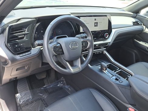 Used 2025 Lexus TX 350 AWD w/ Technology Package image 17