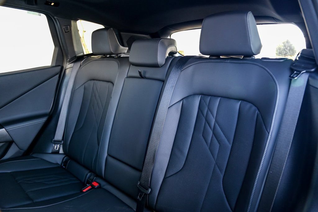 Used 2026 BMW X3 xDrive30i w/ Premium Package AWD/4WD image 23