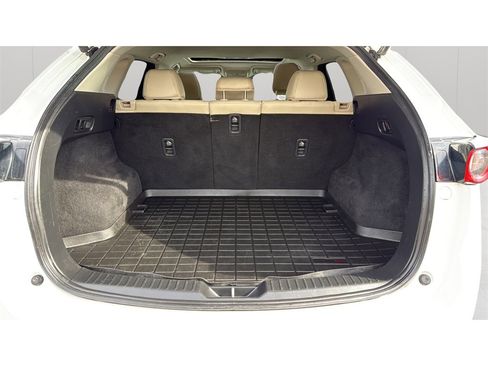 Used 2018 MAZDA CX-5 Touring w/ Preferred Equipment Package image 18