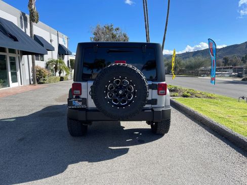 Used 2016 Jeep Wrangler Unlimited Sport w/ Quick Order Package 24S AWD/4WD image 6