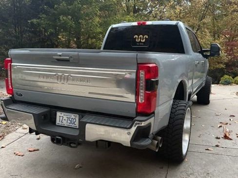 Used 2024 Ford F250 King Ranch w/ Chrome Package image 4