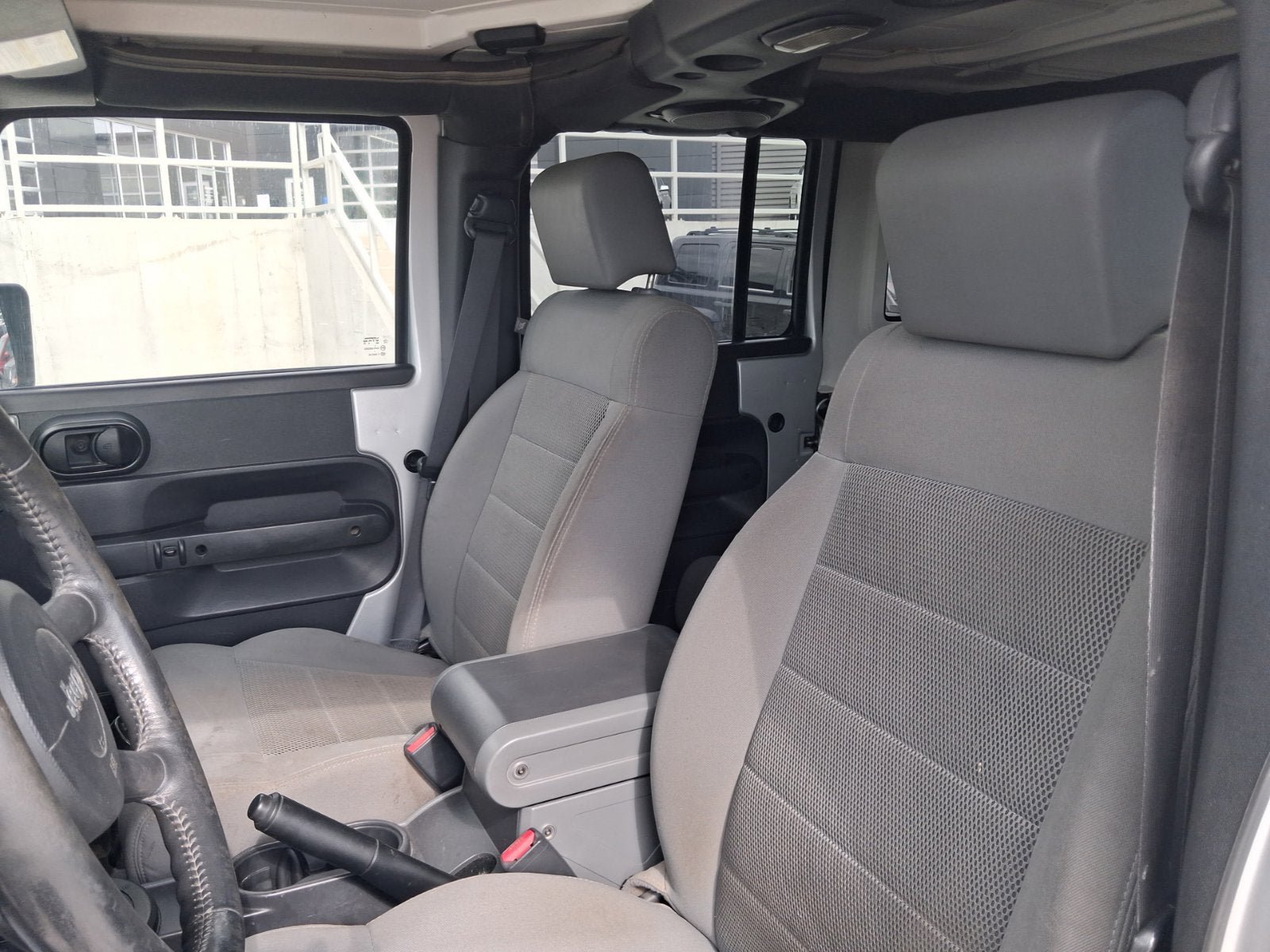 Used 2008 Jeep Wrangler Unlimited Rubicon w/ PWR Convenience Group AWD/4WD image 11