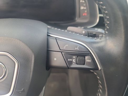 Used 2019 Audi Q8 Premium AWD/4WD image 16