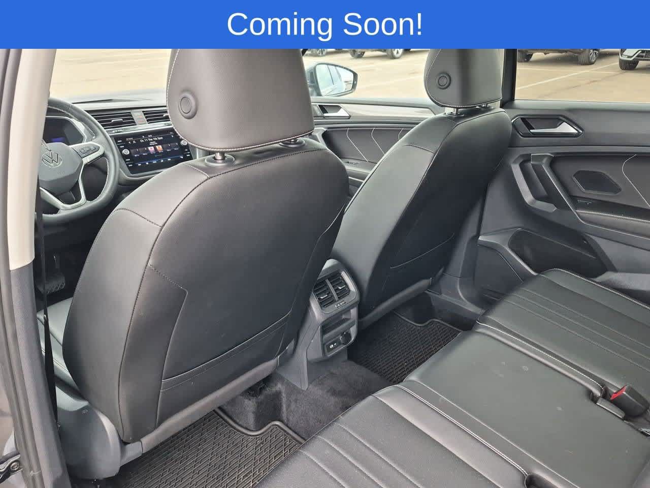 Used 2024 Volkswagen Tiguan SE AWD/4WD image 18