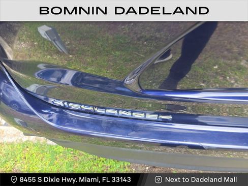 Used 2022 Toyota Highlander L image 7