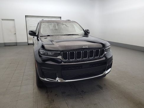 Used 2023 Jeep Grand Cherokee L Laredo image 14