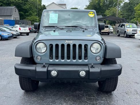Used 2014 Jeep Wrangler Unlimited Sport w/ Quick Order Package 24S AWD/4WD image 2