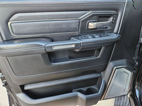 Used 2019 RAM 3500 Limited image 15