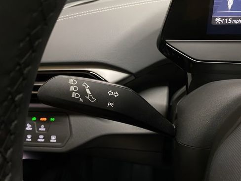 Used 2023 Volkswagen ID.4 Pro S image 34