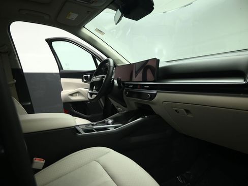 Certified 2026 Kia Sorento EX w/ EX Premium Package AWD/4WD image 59