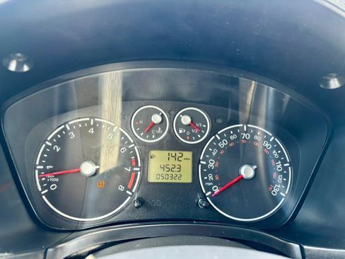 Used 2011 Ford Transit Connect XL image 16