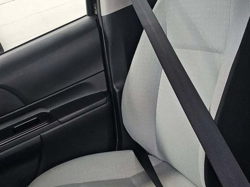Used 2018 Toyota Prius C One FWD image 11