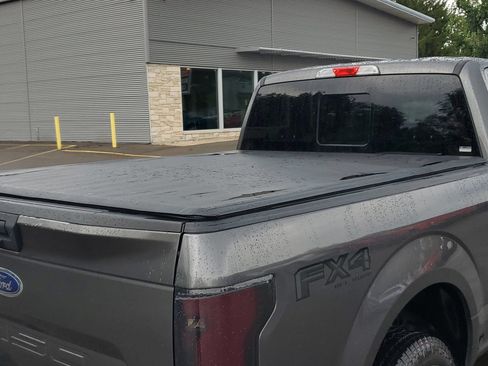 Used 2018 Ford F150 XLT w/ Equipment Group 301A Mid AWD/4WD image 8
