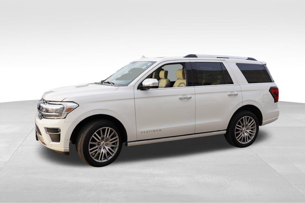 Used 2024 Ford Expedition Platinum AWD/4WD image 10