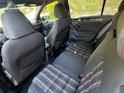 Used 2012 Volkswagen GTI 4-Door FWD image 19