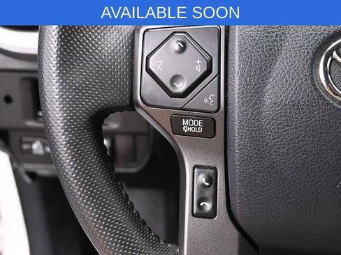Used 2017 Toyota Tacoma TRD Sport w/ Tow Package (A/T) AWD/4WD image 15