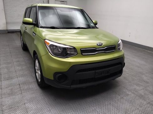 Used 2019 Kia Soul FWD image 13
