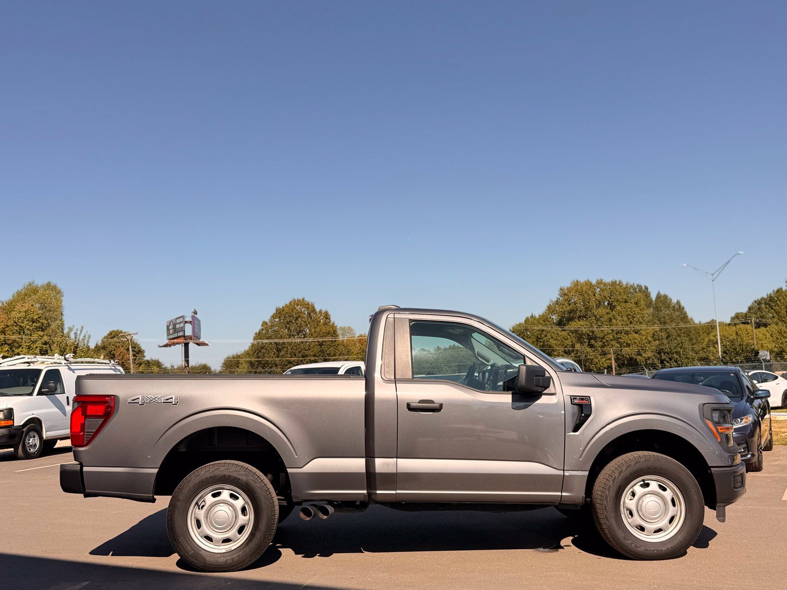 Used 2024 Ford F150 XL AWD/4WD image 6