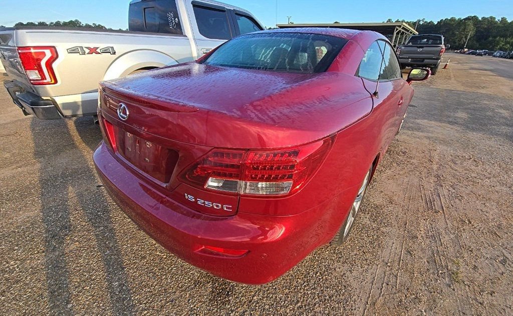 Used 2013 Lexus IS 250C w/ Luxury Pkg RWD image 3