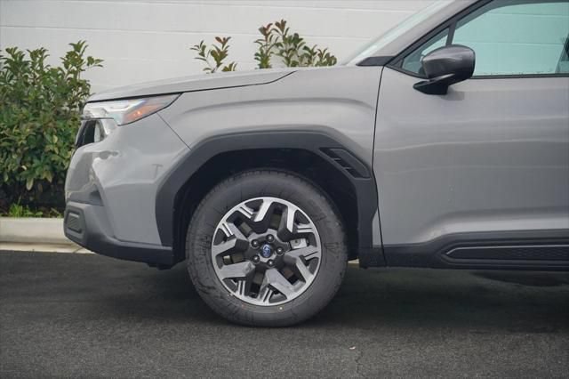 Used 2026 Subaru Forester Premium AWD/4WD image 2
