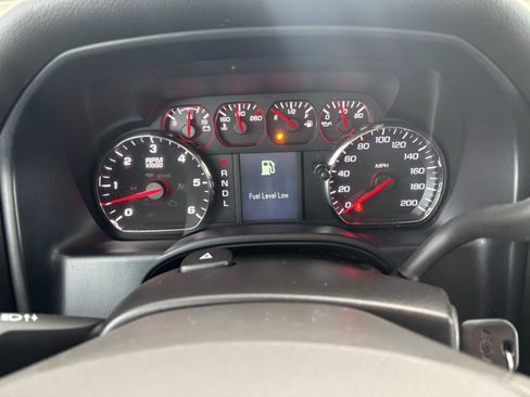 Used 2017 Chevrolet Silverado 1500 Custom image 15