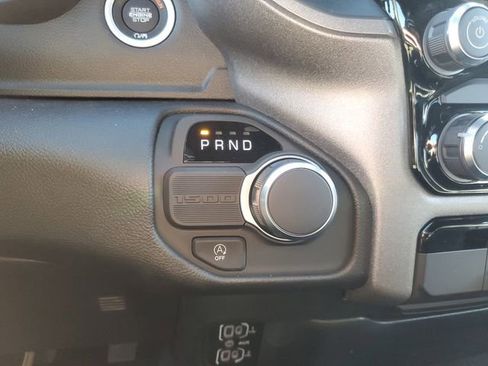 New 2026 RAM 1500 Express image 25