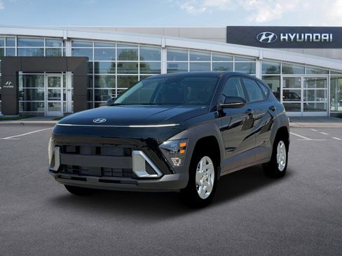 New 2026 Hyundai Kona SE image 1