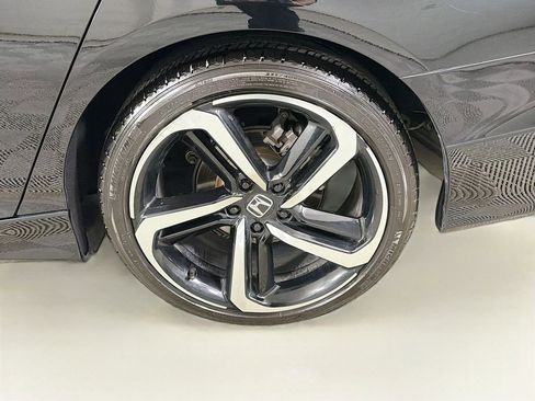 Used 2020 Honda Accord Sport image 30