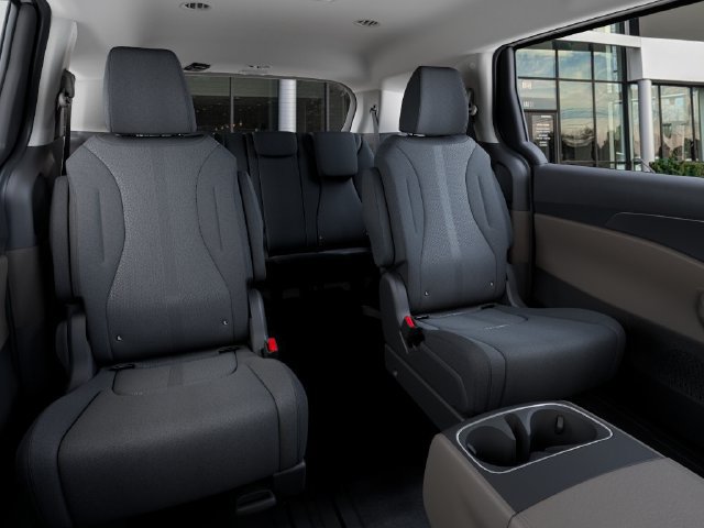 New 2026 Kia Carnival LX FWD image 17