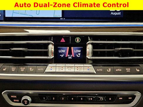 Used 2021 BMW X5 xDrive45e w/ Premium Package image 28