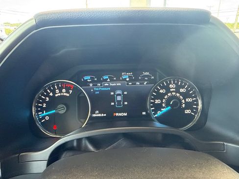 Used 2020 Ford F150 Lariat w/ Equipment Group 502A Luxury AWD/4WD image 20