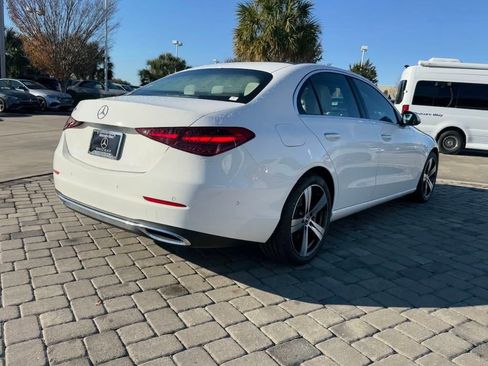 Used 2025 Mercedes-Benz C 300 Sedan image 8
