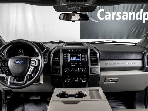 Used 2019 Ford F550 4x4 SuperCab Super Duty image 14