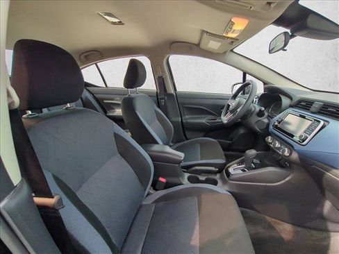 Used 2025 Nissan Versa SV image 19