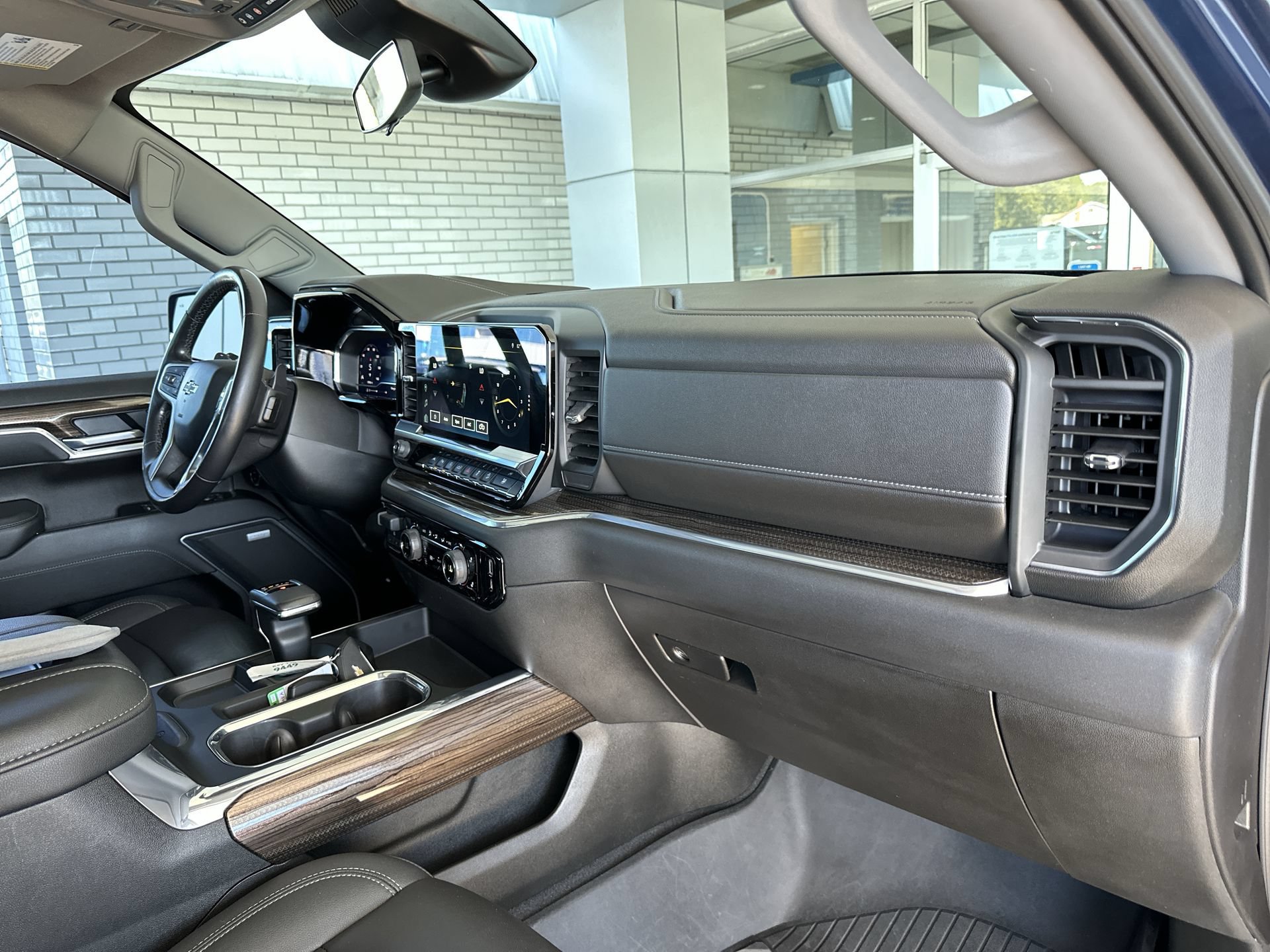 Used 2022 Chevrolet Silverado 1500 RST w/ RST All Star Premium Package AWD/4WD image 29