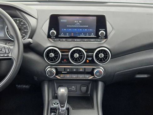 Used 2025 Nissan Sentra S FWD image 14