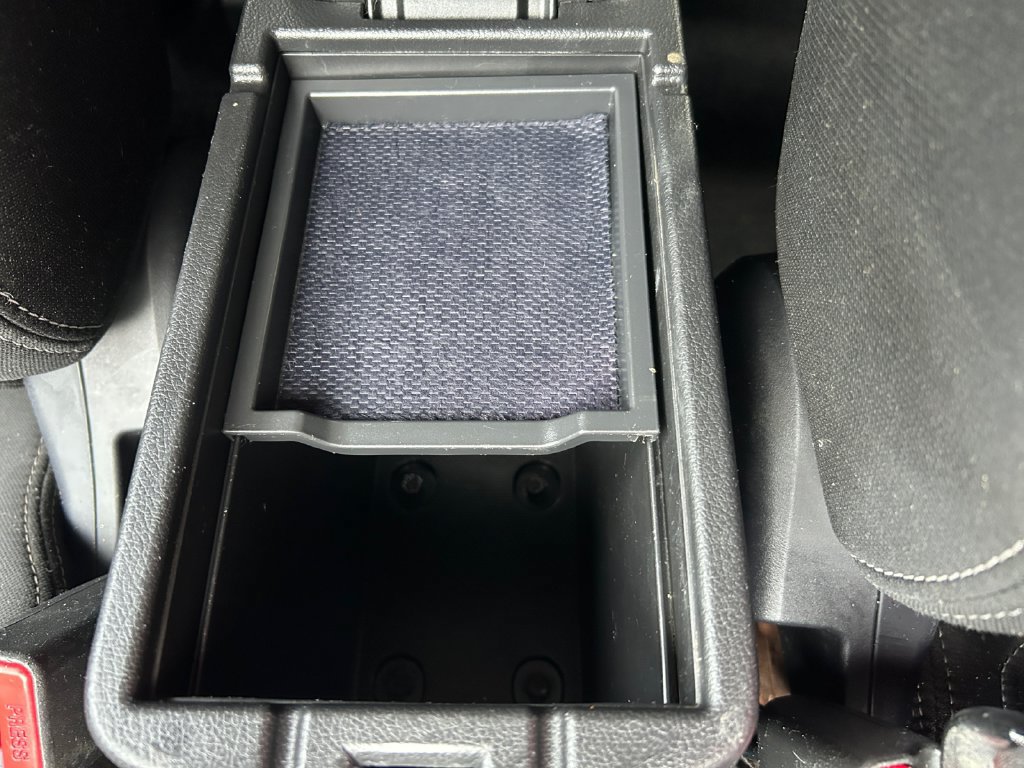 Used 2018 Mitsubishi Outlander SE AWD/4WD image 18