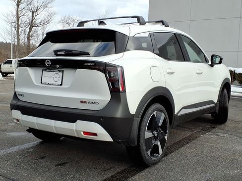 New 2026 Nissan Kicks SR w/ Cold Weather Package image 4