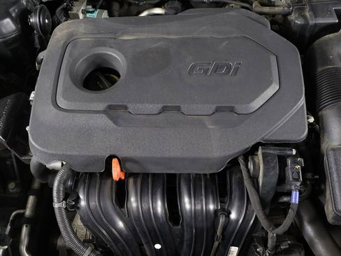 Used 2019 Hyundai Sonata SE FWD image 13